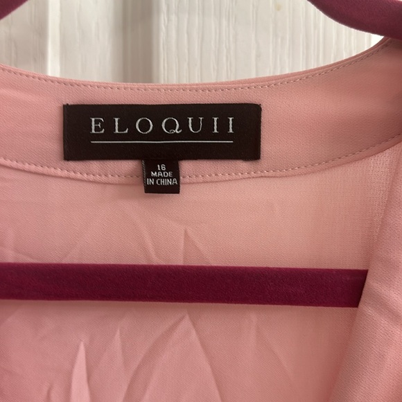 Eloquii flutter sleeve light pink top! Size 16 - Picture 2 of 3